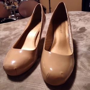 Madden Girl tan high heels